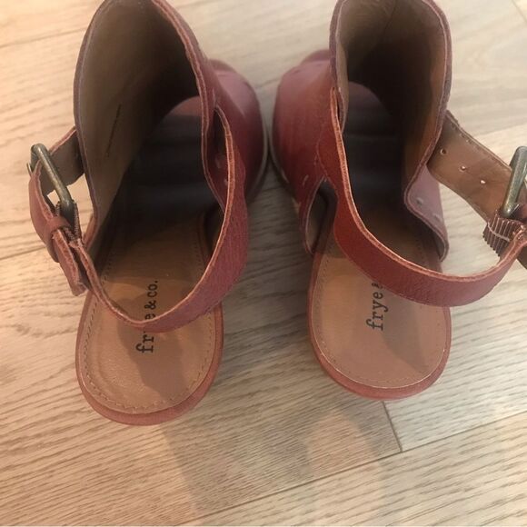 Frye Chestnut Brown Sling Back peep toe Chunky Leather Heels - Picture 6 of 9